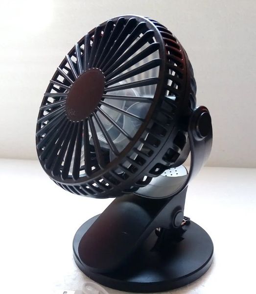 USB міні-вентилятор Mini Fan XH-09 з акумулятором на прищіпці 2198865097 фото 3 Купить в интернет-магазине IBANAN